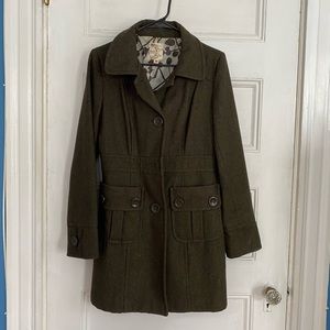 Cute, fitted pea coat!